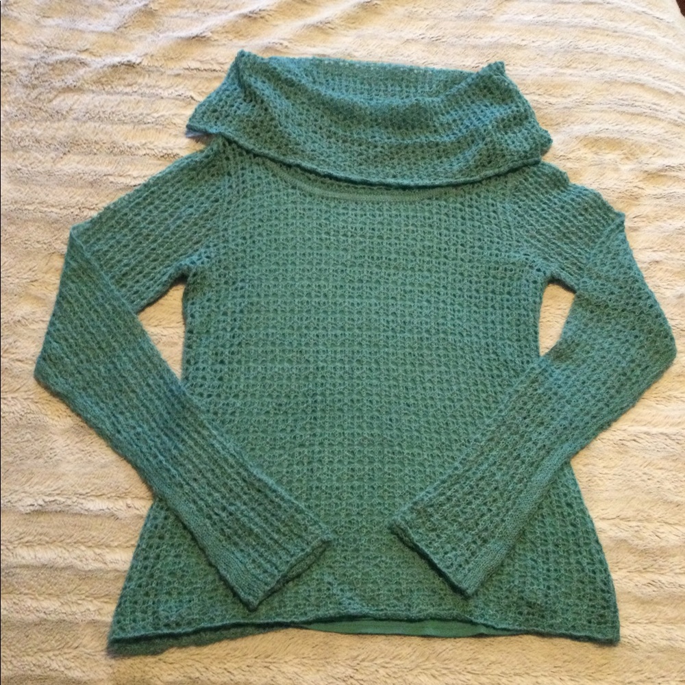 Knitted turtleneck